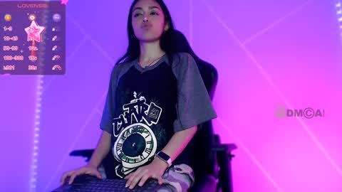 Liliana louise online show from 03.06.25