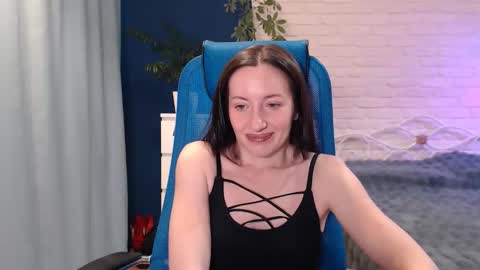 Lily online show from 10.07.25