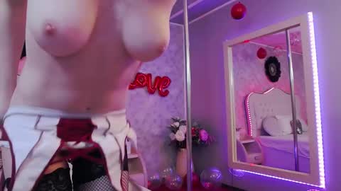 Snapshot of lilyrose_ chatting on 02.13.25 online show from 02.13.25