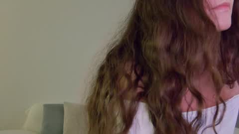 Lily online show from 10.12.25