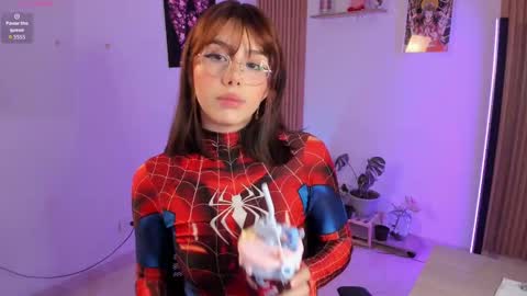 lily help me to collect more cosplay online show from 10.11.25
