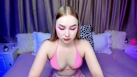 Lilian online show from 11.03.25