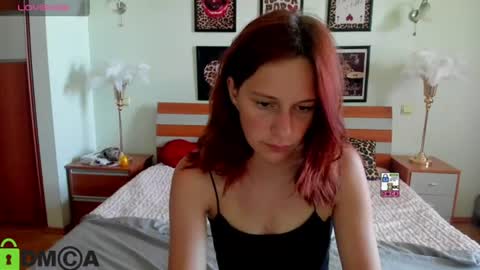 Snapshot of lilyviolet7 chatting on 06.22.26 Hi Im Lily online show from 06.22.26