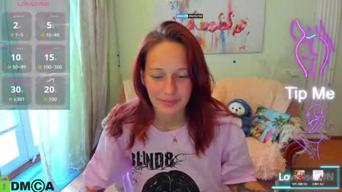 Snapshot of lilyviolet7 chatting on 07.07.26 Hi Im Lily online show from 07.07.26