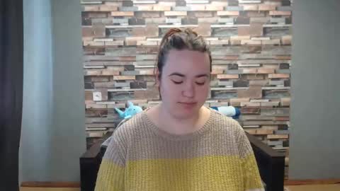 Snapshot of limalagris chatting on 02.23.25 busty princess online show from 02.23.25