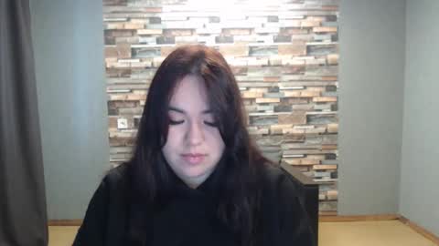 Snapshot of limalagris chatting on 02.07.26 busty princess online show from 02.07.26