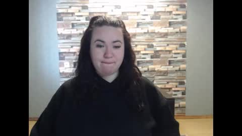 Snapshot of limalagris chatting on 02.15.26 busty princess online show from 02.15.26