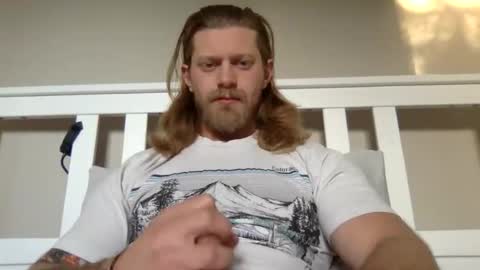 Snapshot of limitlesschris chatting on 12.01.25 Chris online show from 12.01.25