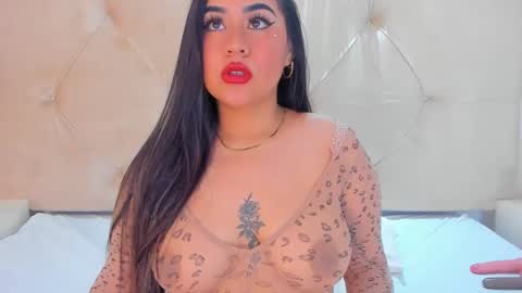 Snapshot of lin_jayani chatting on 01.25.25 Lin online show from 01.25.25