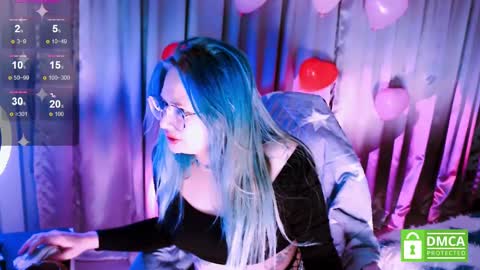 Snapshot of lina2d_tyan chatting on 02.14.25 Lina2D tyan online show from 02.14.25