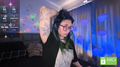 Snapshot of lina2d_tyan chatting on 02.19.25 Lina2D tyan online show from 02.19.25