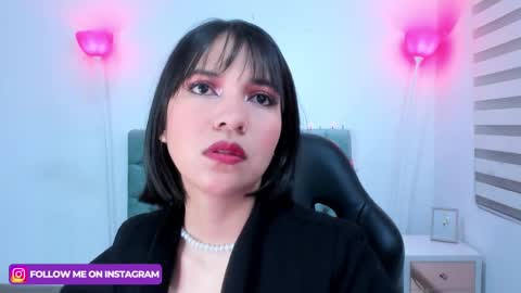  Lina Bedoya  online show from 02.04.25