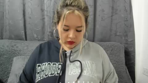 Snapshot of lina_browm chatting on 01.23.25 Lina Browm online show from 01.23.25