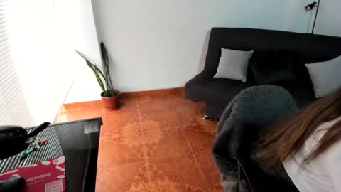 Snapshot of lina_browm chatting on 09.25.25 Lina Browm online show from 09.25.25