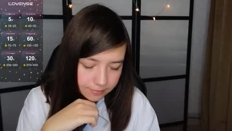 Lina online show from 10.28.25