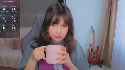 Snapshot of lina_brownie chatting on 04.19.26 Lina online show from 04.19.26