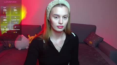 Snapshot of lina_bush chatting on 12.16.24 lina_bush online show from 12.16.24