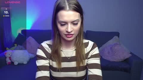 Snapshot of lina_bush chatting on 12.29.24 lina_bush online show from 12.29.24