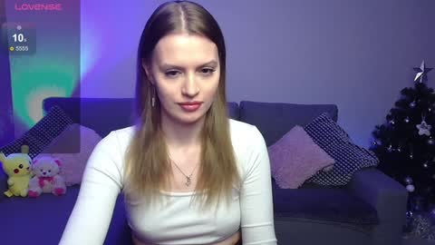 Snapshot of lina_bush chatting on 01.05.25 lina_bush online show from 01.05.25
