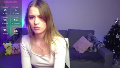 Snapshot of lina_bush chatting on 01.06.25 lina_bush online show from 01.06.25