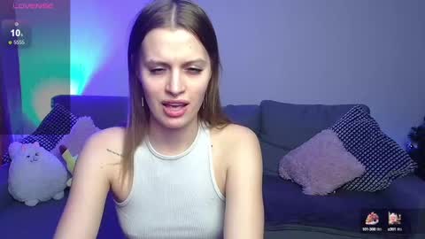 Snapshot of lina_bush chatting on 01.09.25 lina_bush online show from 01.09.25