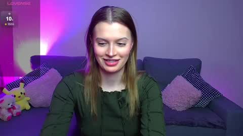 Snapshot of lina_bush chatting on 01.29.25 lina_bush online show from 01.29.25