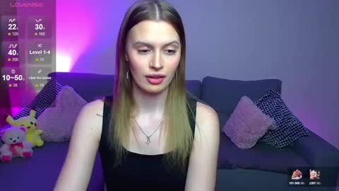 Snapshot of lina_bush chatting on 01.31.25 lina_bush online show from 01.31.25