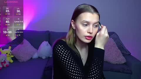 Snapshot of lina_bush chatting on 02.03.25 lina_bush online show from 02.03.25