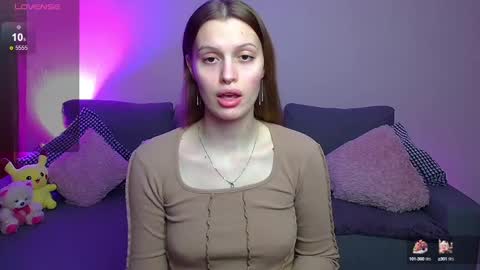 Snapshot of lina_bush chatting on 02.04.25 lina_bush online show from 02.04.25