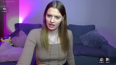 Snapshot of lina_bush chatting on 02.04.25 lina_bush online show from 02.04.25
