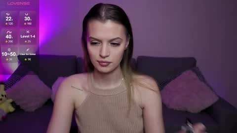 Snapshot of lina_bush chatting on 02.21.25 lina_bush online show from 02.21.25