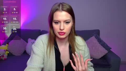 Snapshot of lina_bush chatting on 03.07.25 lina_bush online show from 03.07.25