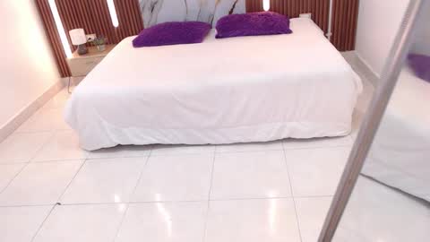 Lina online show from 09.09.25