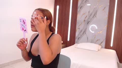 Lina online show from 09.22.25