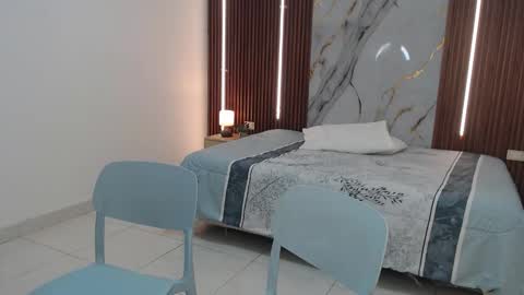 Lina online show from 09.23.25