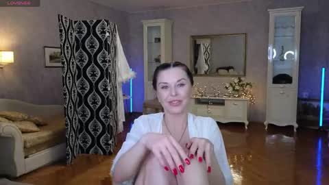 lina_flore online show from 05.08.26