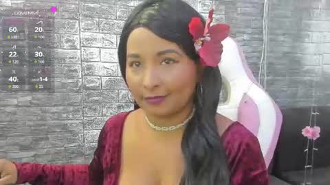 Snapshot of lina_sanchezih chatting on 06.23.26 LINA SANCHEZ online show from 06.23.26