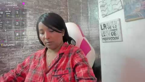 Snapshot of lina_sanchezih chatting on 07.23.26 LINA SANCHEZ online show from 07.23.26