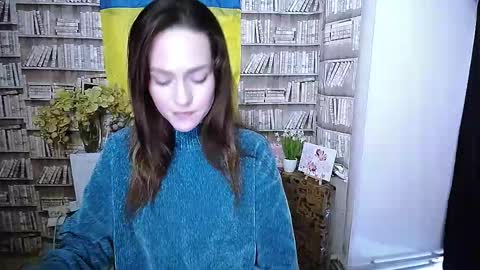 Lina online show from 11.14.25