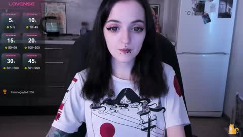 Lina 3  1715622743 online show from 02.06.26