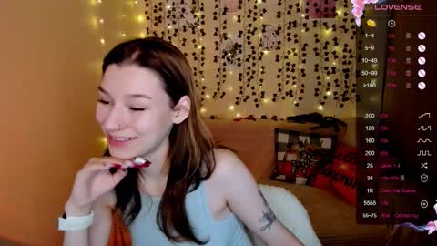 Snapshot of linablossom chatting on 11.02.25 Lina online show from 11.02.25