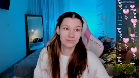 Snapshot of linablossom chatting on 05.17.26 Lina online show from 05.17.26