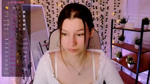 Snapshot of linablossom chatting on 05.19.26 Lina online show from 05.19.26