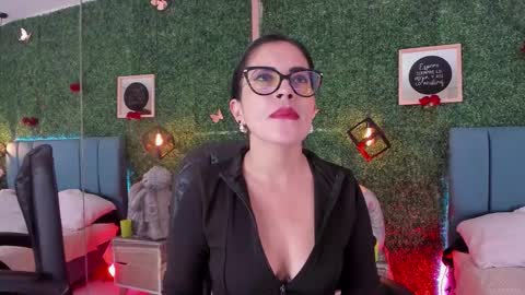 Lina  online show from 02.24.26