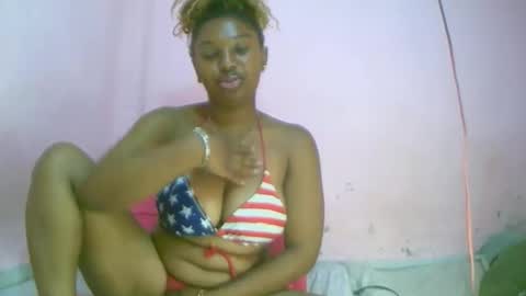 linah1123 online show from 10.13.25