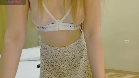 Snapshot of linajill chatting on 01.07.26 Anna online show from 01.07.26