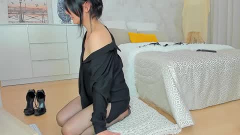 Lina Fanslymysensualworld online show from 02.05.25