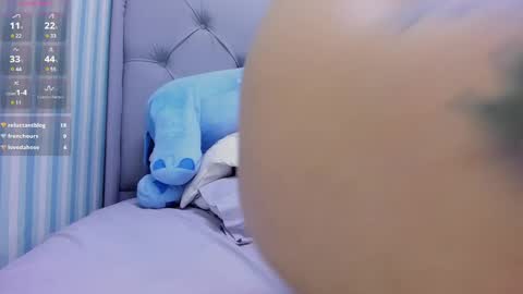 L I N A  online show from 01.04.25