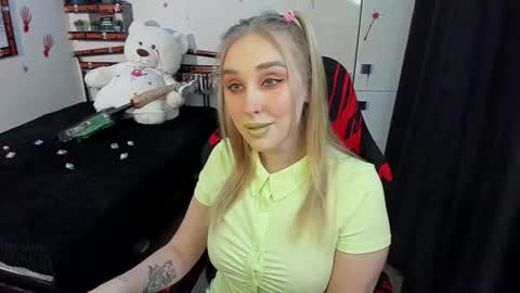 Lina online show from 10.30.25