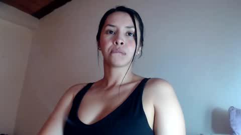 Lina online show from 10.30.25